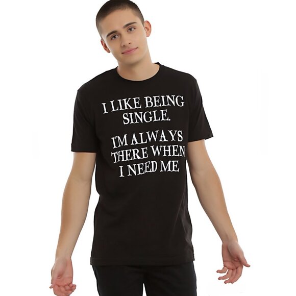 Black Matter ✦ Hot Topic “I Like Being Single” Graphic Tee ✦ Black White XL NWT - Picture 1 of 4